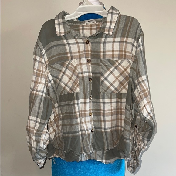 bke youth Other - Plaid Button Down Kids Shirt